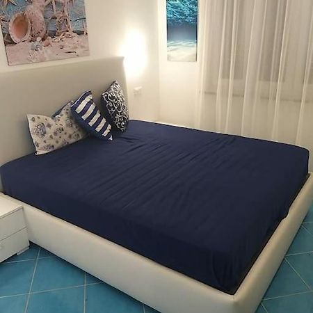 A Due Passi Dal Mare Apartment Иския Екстериор снимка